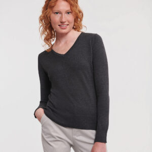 Women's v-neck knitted sweater